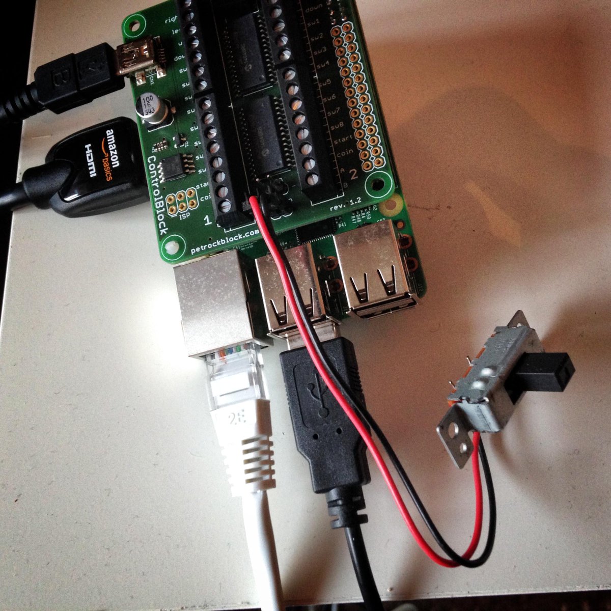 petrockblog's tweet image. Because some people asked: Here is the #ControlBlock with original SNES power switch attached to RPi 2, working :-)