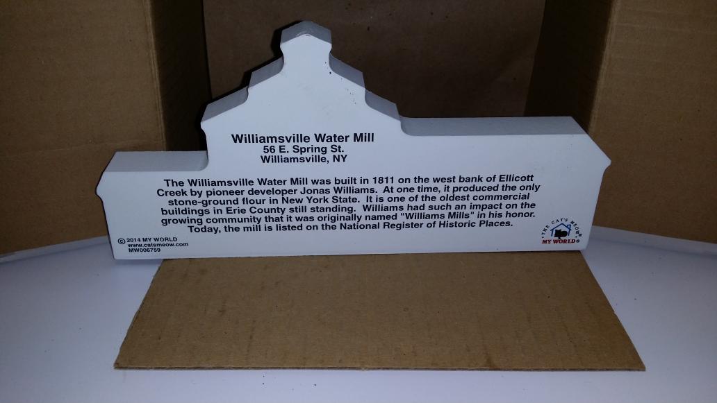 BuffaloInABox's tweet photo. HEY its an  #OldRedMill In A #BuffaloInABox @1811Comics @_SweetJennys #BuffaLove #Chocolate &amp; #IceCream &amp; More http://t.co/BdgI1cZegt