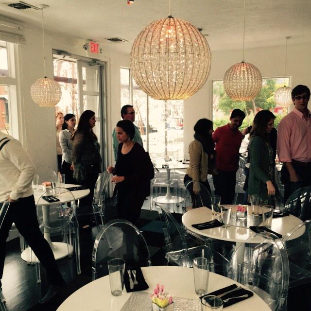 notorious_jod's tweet photo. #SanAntonio's Franklins @feastsa #always a line for Sunday #brunch #southtown http://t.co/xLllPa5roB