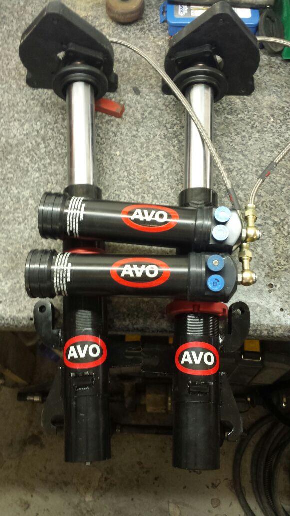 Thanx to the guys at AVO PERFORMANCE SUPENSION for the new 3 way adjustable front shocks. #smoothride