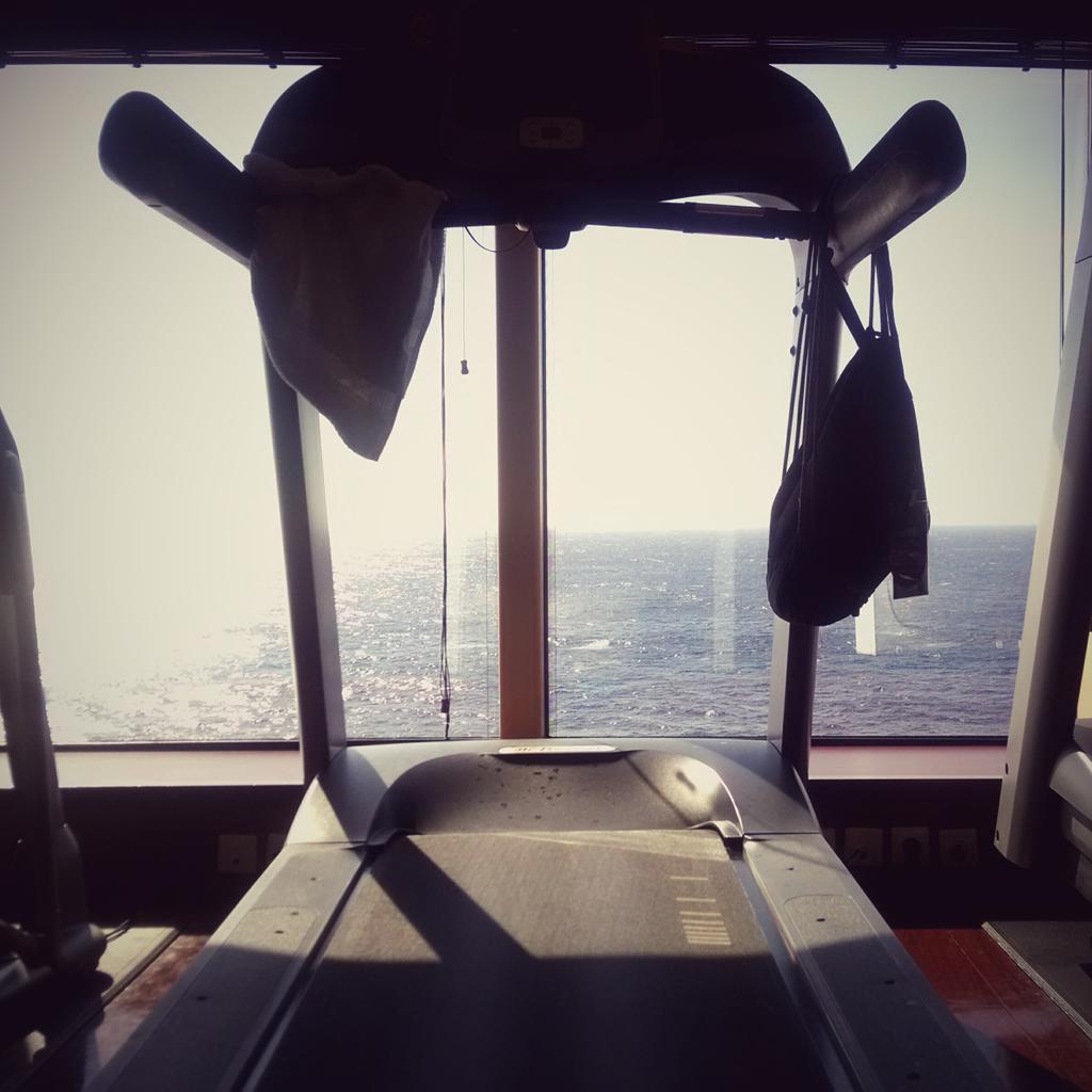 RunningOnOctane's tweet photo. cruise intervals #training #running http://t.co/10dkjtnpv0
