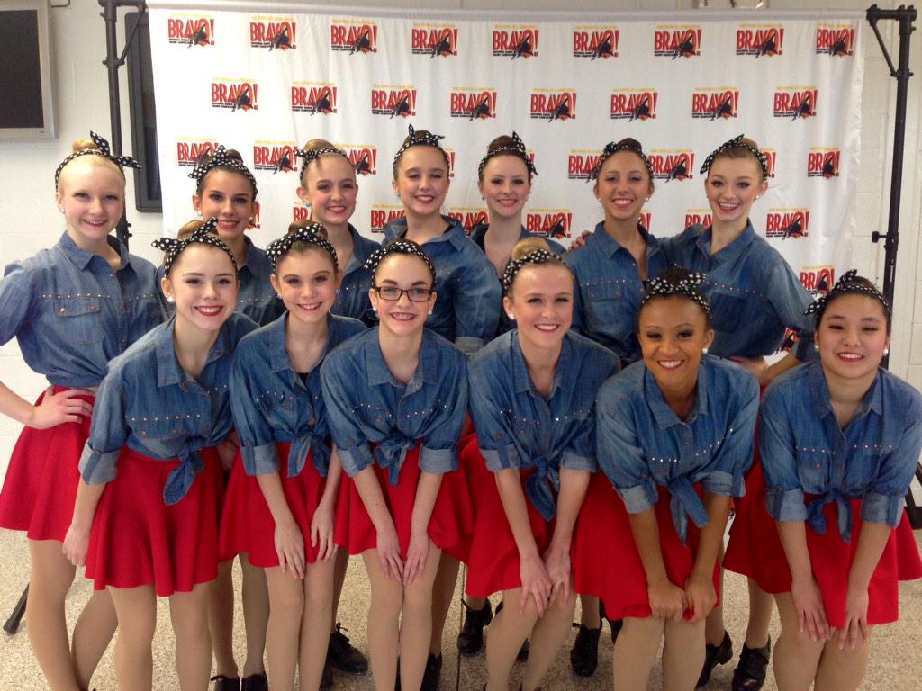 cdtdancer's tweet image. Hey "Country Girls".... "Settle Down!" #cdtrocks