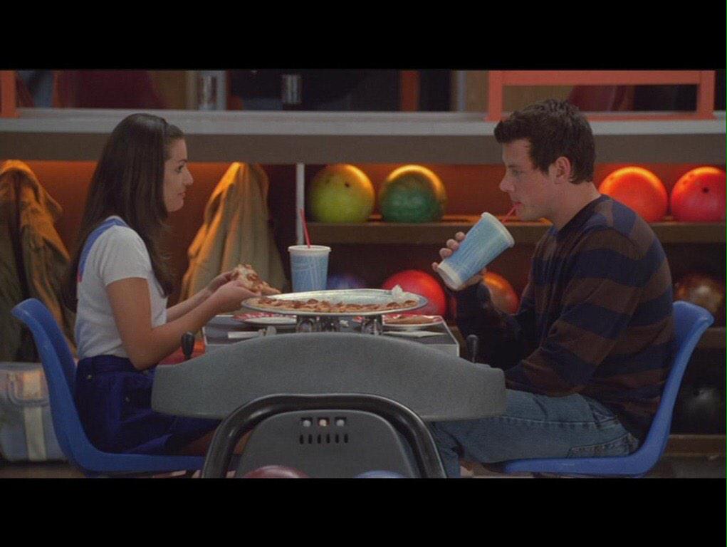 ImMsRachelBerry's tweet image. I wanna go back to this place because this is where I had my first kiss with Finn.