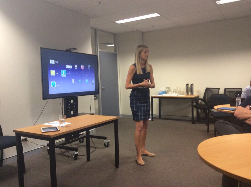JulianDavis71's tweet photo. @Tori_Potts presenting our first iPad workshops @evoccacollege http://t.co/p6L8DDJ1eg