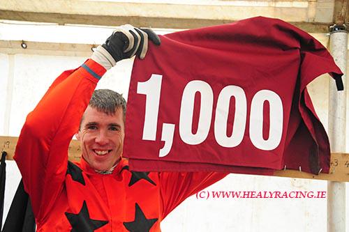 muirioch's tweet photo. @DerekOConnor82 is the man, racking up his 1000th point to point winner &amp; a special place in horse racing history. http://t.co/2nEvjZpTt6
