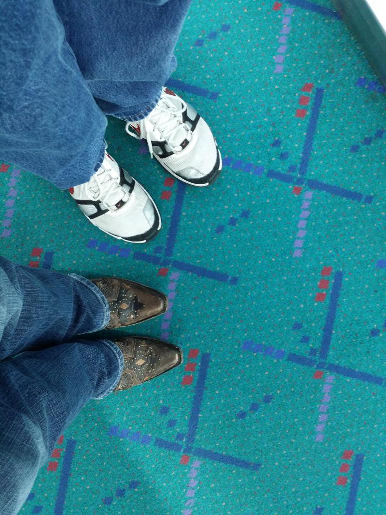 KteKat's tweet photo. Viva - Las Vegas, #WCCJR #pdxcarpet http://t.co/vRfgfkDdUZ