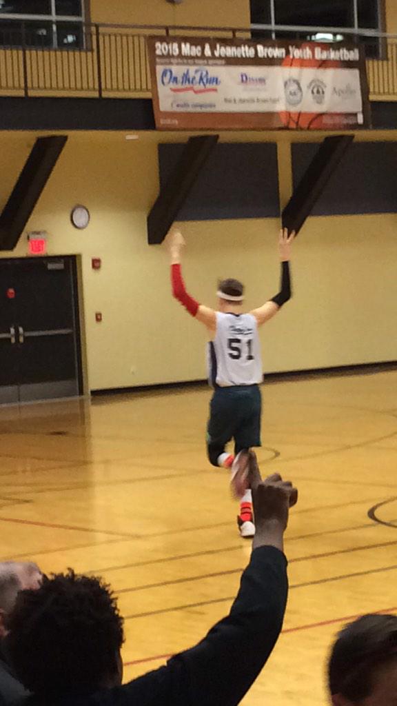 ReiiGuy's tweet image. Its more than just a game #ballhard #roadtochampionship