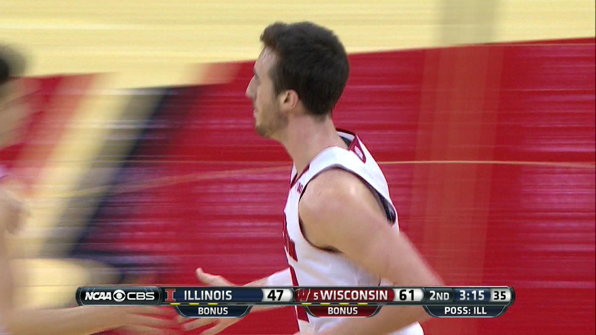 CBSSportsCBB's tweet image. "Frank the Tank is streaking!" - Ian Eagle