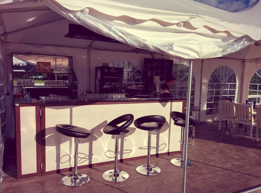 DachaProjectRus's tweet image. Летнее Лаунж-кафе .