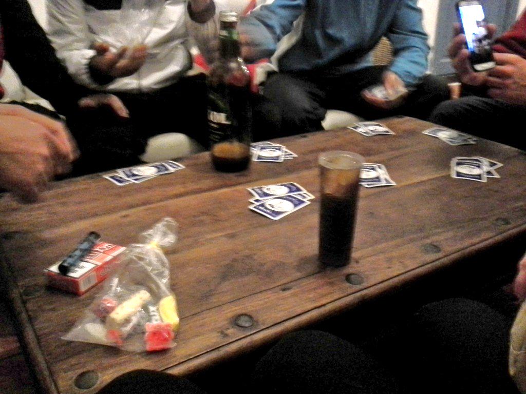 Mloll2308's tweet photo. Hay un plan más perfecto para acabar el finde? #haciendofulleria 🙈 @reme625 @rocio5490 @jennya91_l http://t.co/gtu8LXSwGm