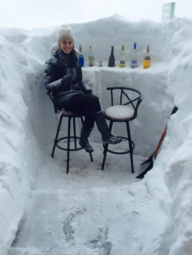 TheHOT1055's tweet photo. I guess the bar's open in Stratford! http://t.co/h1WrQIF2Vx
