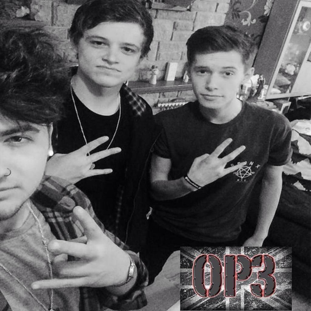 wireradiouk's tweet photo. First act for #wireradioeasterfest is the amazing @OP3music first of our stunning line up http://t.co/L4p7JY7HiI