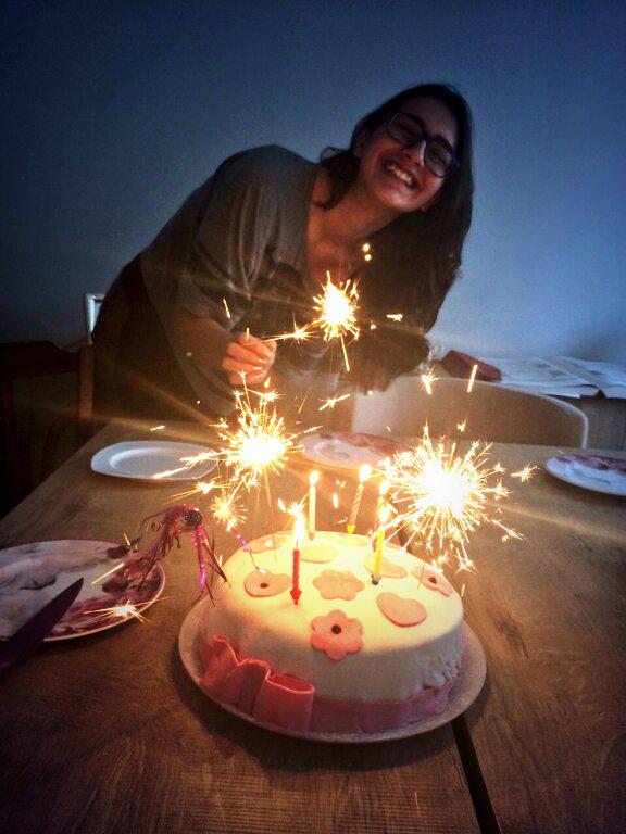 En güzelim pasta yapar da ben ölümsüzleştirmez miyiiim 😻 @ldnertrk