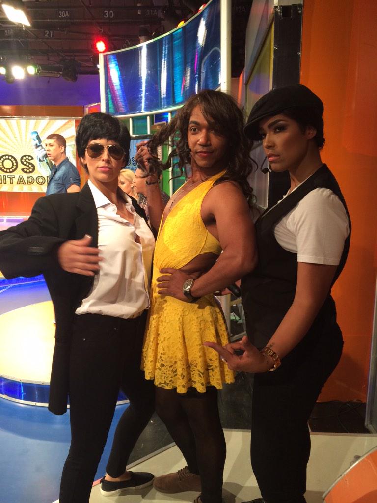 liondyozoria's tweet photo. Que les pareció #LiondyModelo en @sehablaespanol7 ? Jajaja! Dale RT si te gustó 😂😂😂 http://t.co/gCAVWnkhdg