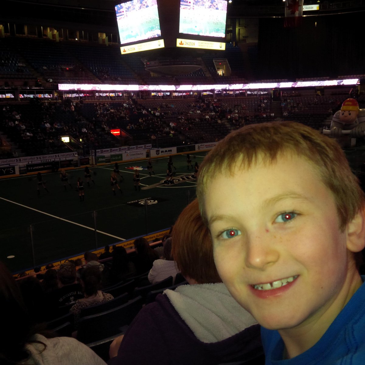 owntheleafs's tweet photo. thanks @Leducreccentre! lots of smiles at the @TheEdmontonRush http://t.co/aVnqAKghiq