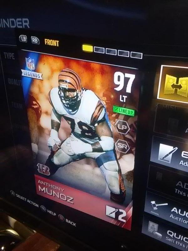 FootballFunday's tweet image. Giveaways w/ @Untamed_MUT and myself. Let's go all night! #FootballFunday #MUT RT to enter. @Lovags_Mut #Madden #XBox