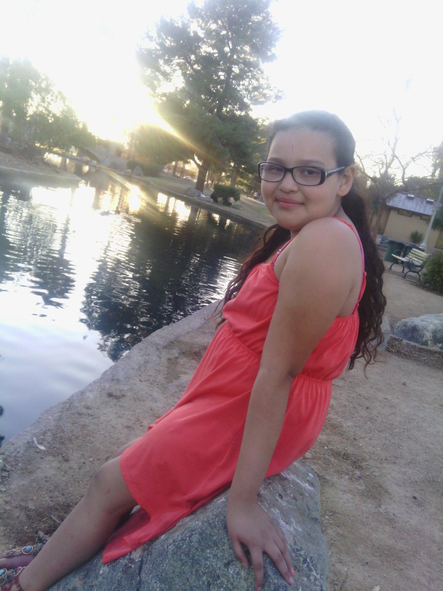 rnirquez's tweet image. My sis:)