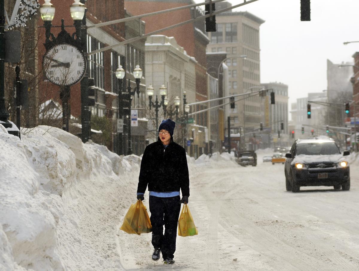 MCPHS Student, Vincent Liou, originally from Arizona enjoys first New England winter in the #Woo.