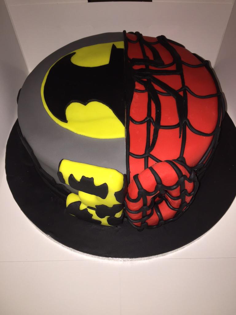 Coloring Pages Batman Spiderman Cakes