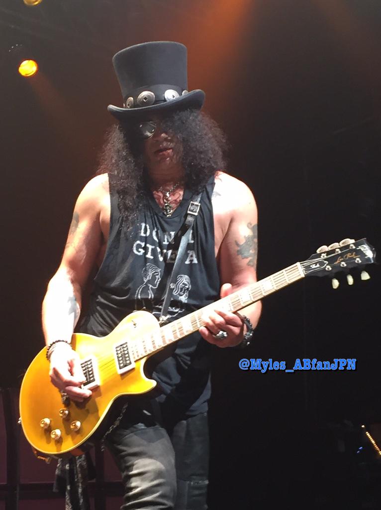 Myles_ABfanJPN's tweet photo. <Pic> @Slash rocked Shibuya Japan🇯🇵2/12! Thanks for such awesome shows & memories! #slash #JapanOnFire #スラッシュ のフォトです! http://t.co/fRPJunOjaO