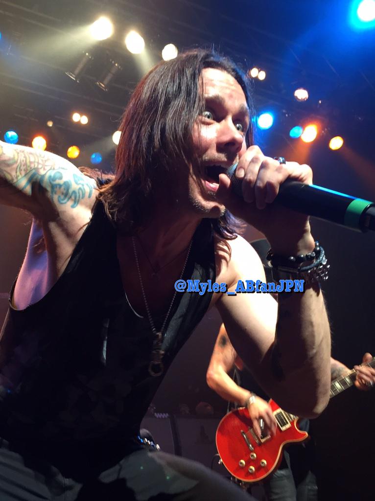Myles_ABfanJPN's tweet photo. <Pic> @MylesKennedy rocked Tokyo Japan🇯🇵2/12! Thanks for such awesome shows & memories! #JapanOnFire #マイルズケネディ の��ォトです http://t.co/3fAmZxYgR8