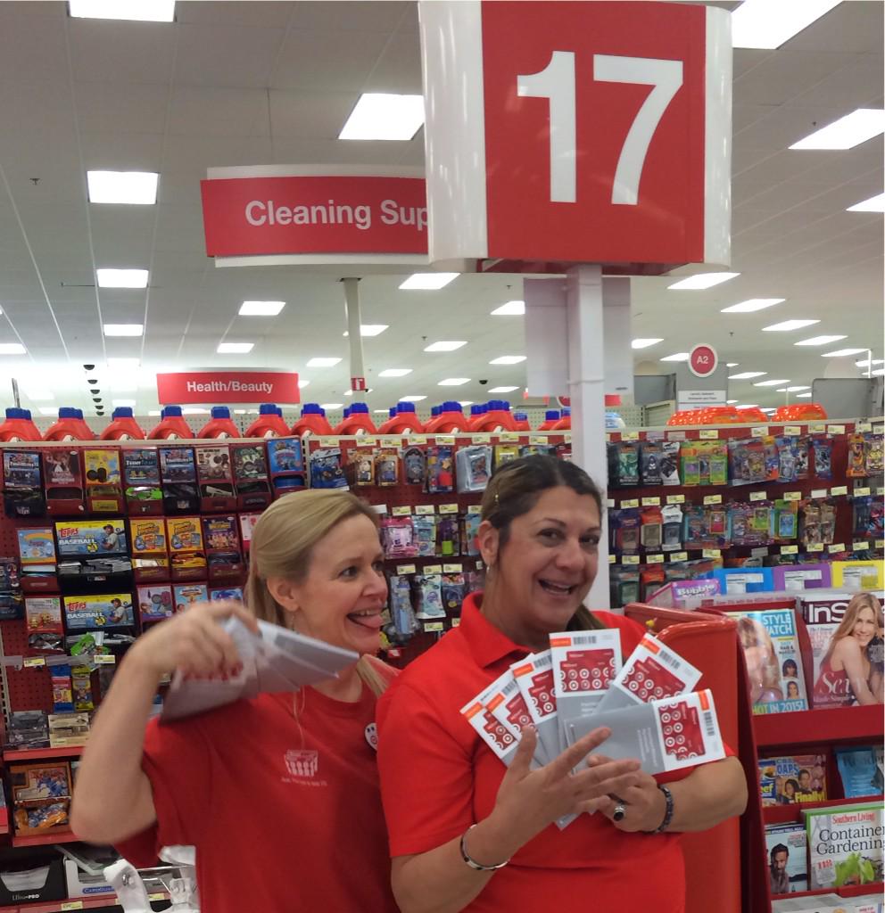 ktpeterka1's tweet photo. Rockstar Rita saved 12 guests 5% this weekend #shesamazing #drivethosesales #targetsealbeach @abelsohn @AmmnndaDavis http://t.co/y9vR2n4FIn