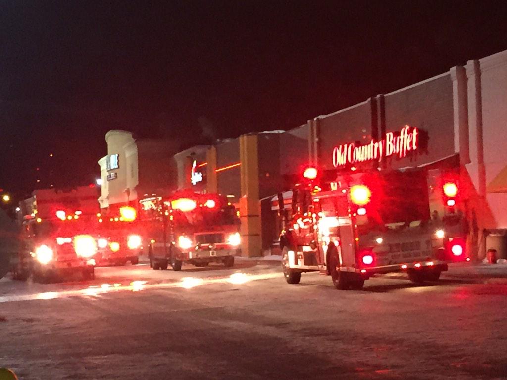 life973fm's tweet photo. @NNCNOW Pics from fire at Old Country Buffet tonight. DM for full resolution. http://t.co/t3Nhmoxaon