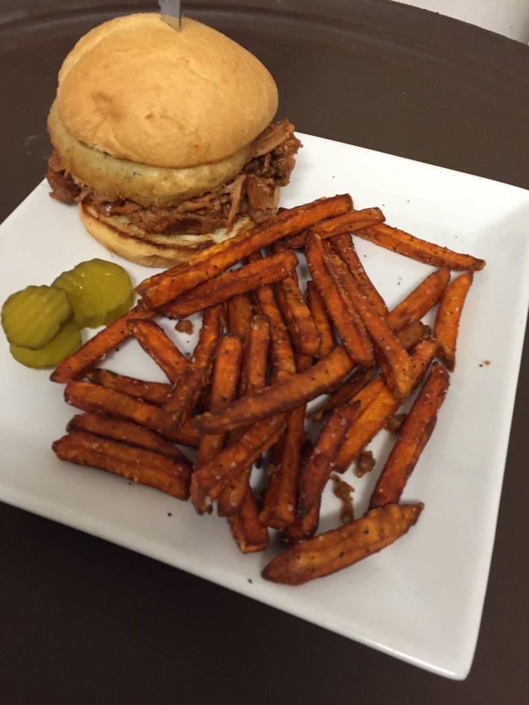BrickandBones's tweet photo. Come join us for $12 domestic and $15 import buckets of beer, and $7 pulled pork sandwich. http://t.co/dTBmMOTjKW
