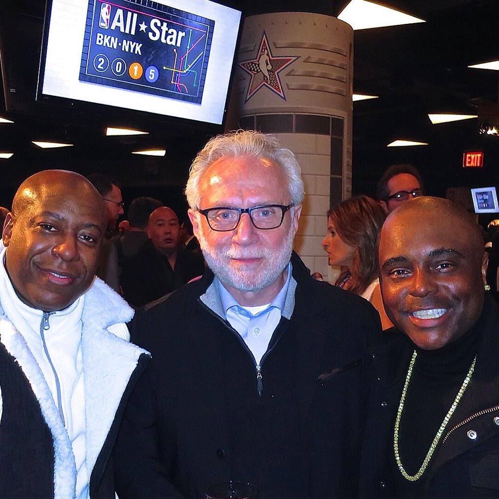 iamalexthomas's tweet photo. me , #WolfBlitzer & #ReggieMartin #Brooklyn #barclayscenter #40/40Club #NBA #allstarweekend #NYC #TheFunnyDontStop http://t.co/FJCxAI5JYr