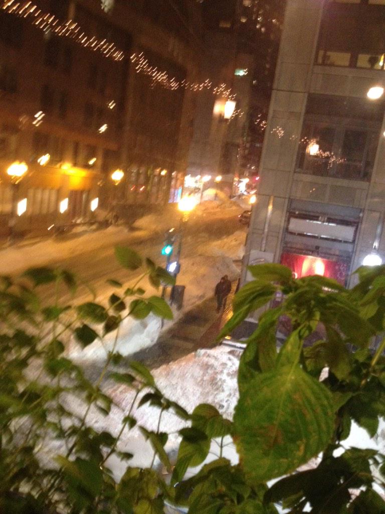 ChinatownNews's tweet photo. Nothing better than #Thai food on a snowy day! http://t.co/5jOOAQxMsr
