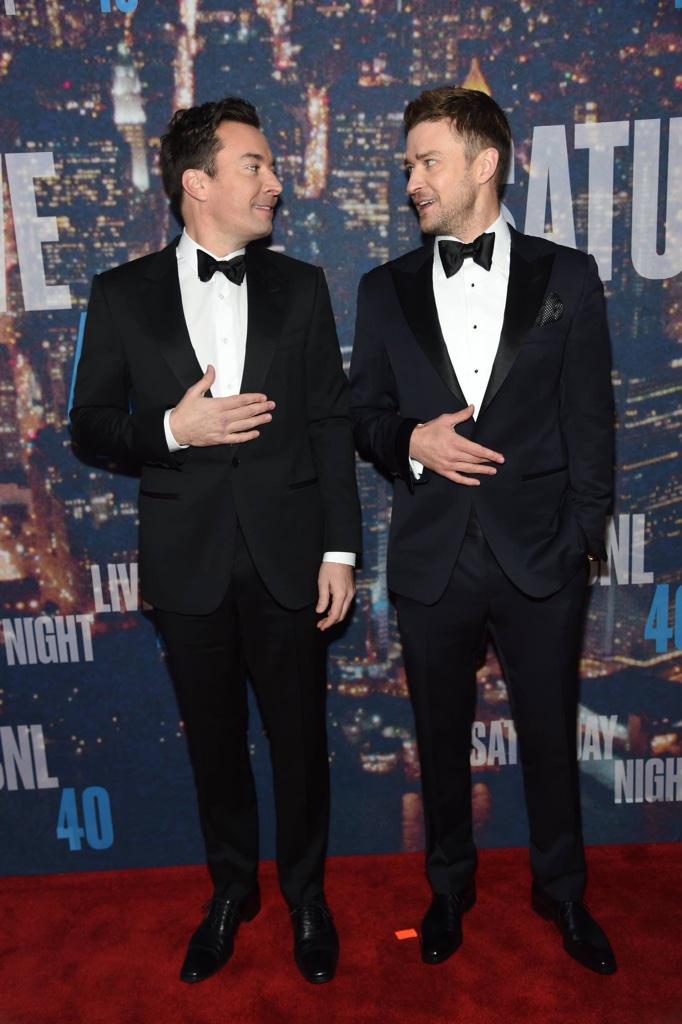 JTYesGawd's tweet photo. Someone had fun on the #SNL40RedCarpet! @jtimberlake @jimmyfallon @BillyCrystal @nbcsnl @THETNKIDS #SNL40 #JTonSNL http://t.co/glUK7KM5wg