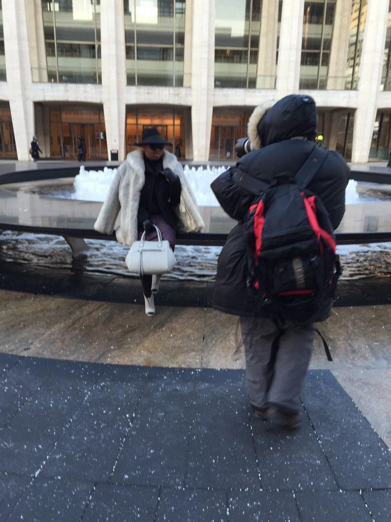 StyledByYB's tweet photo. Spotted of Course๐๐ท this life, it ain't for everybody! ๐ฝ #FashionStylist #TheyKnowTheName #NYCFW http://t.co/H8qP5MZti1