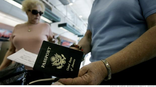 cnni's tweet image. Why a record number of Americans (3,415 to be exact) ditched their passports last year cnnmon.ie/1E8GHa5