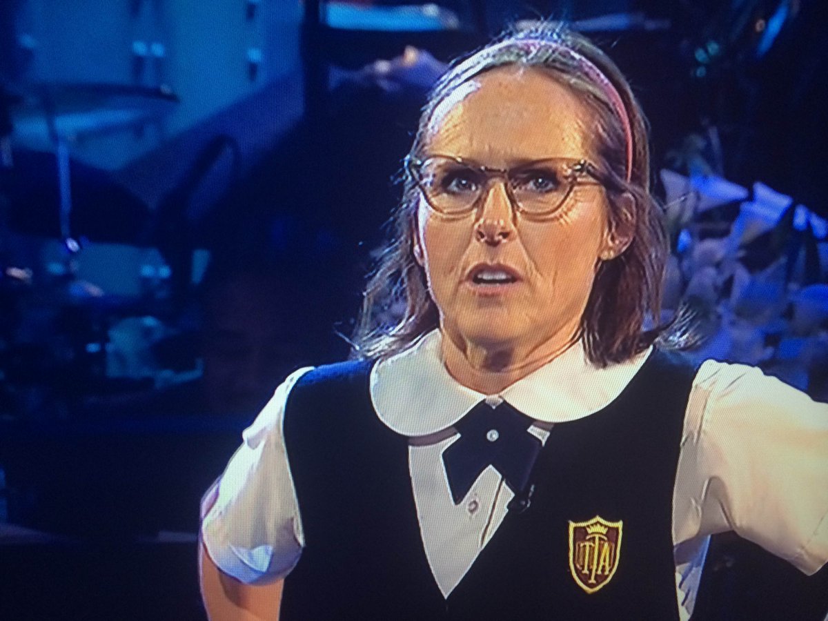 Mary Katherine Gallagher Yas Snl40 Superstar Scoopnest