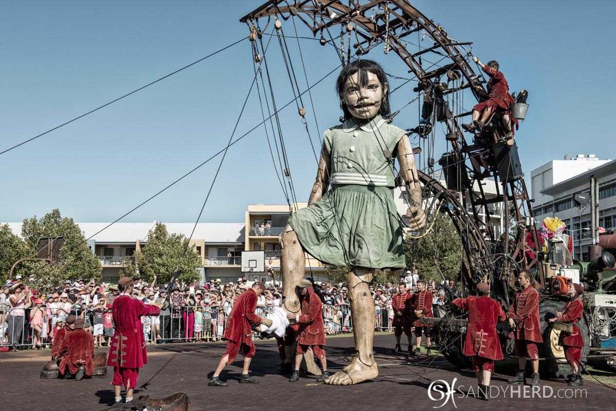 ShotsbySandy's tweet photo. Ok, ok...this is the last one...for now! #Perthgiants @WestAustralia #perthfestival @Destination_WA @CityofPerth http://t.co/xASEkLTT9a