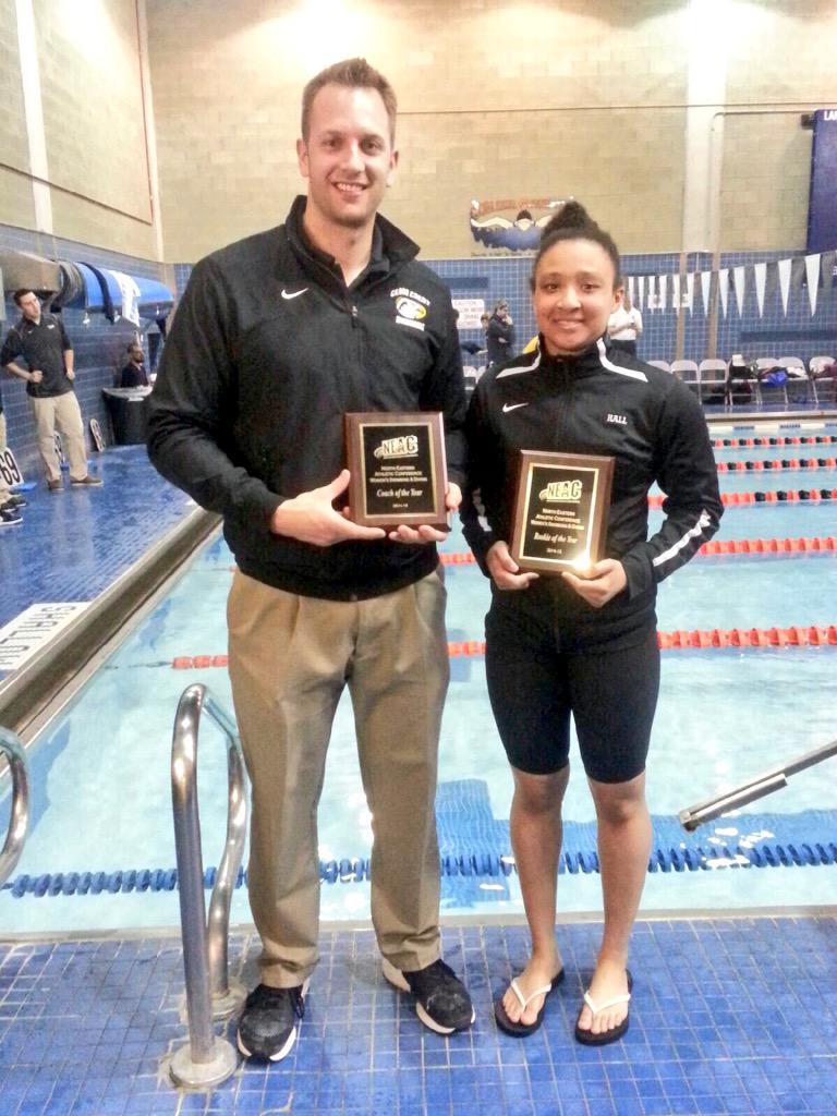CCCFalcons's tweet photo. Congrats to @CoachVossler who won Women's Coach of the Year and Briana Hall who was named Rookie of the Year! http://t.co/OYf6AcidT1
