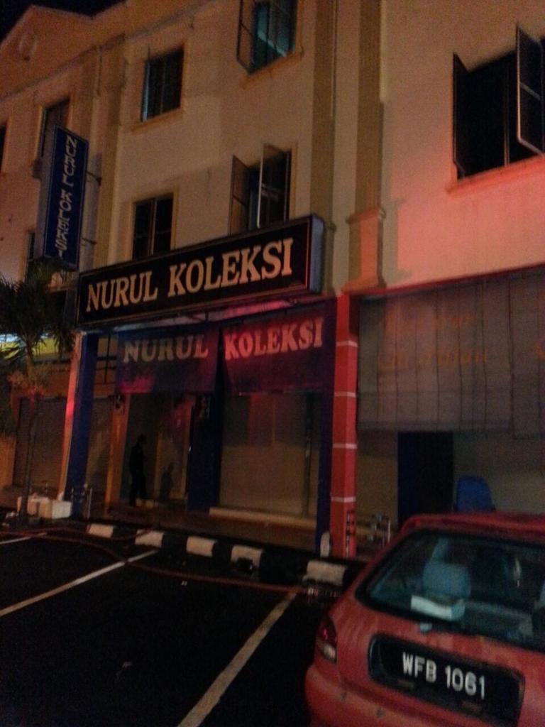 Embedded image permalink