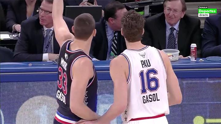 MovistarNBA's tweet photo. "¿Dónde están mamá y papá?" 
#GasolvsGasol #dormiresdecobardes http://t.co/RChFJxIZat