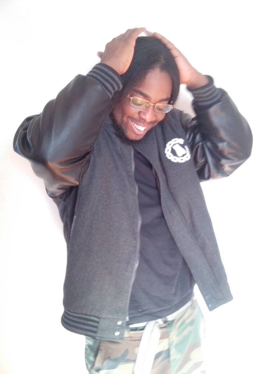 SUR LE POTO-MOUN FOU-Dir DJBM (HD1080) : youtu.be/SjsmoFr6vis