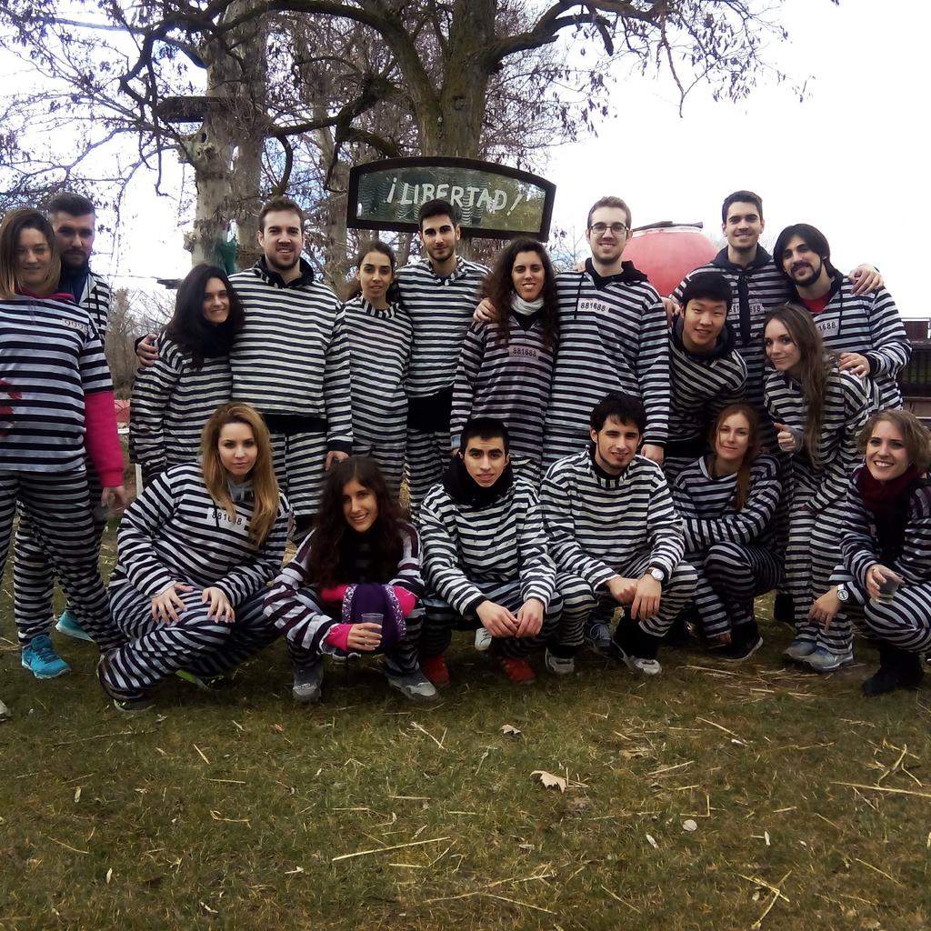 CarolaEsCarola_ tweet picture