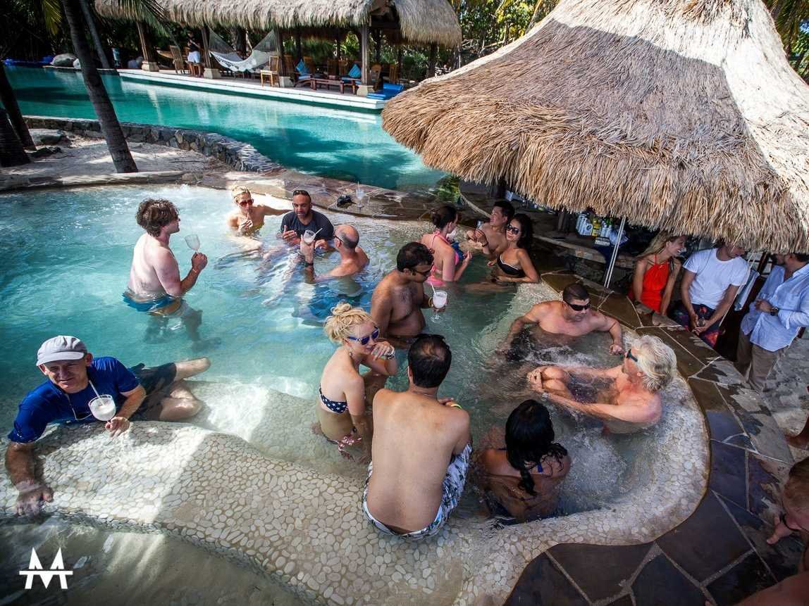 What it's like to pitch Richard Branson on Necker Island read.bi/1DXrTNM #startups