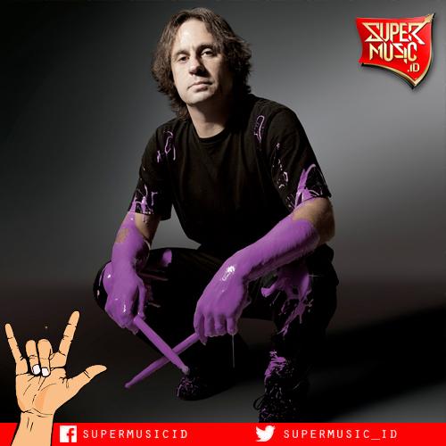 1965: Happy Birthday Dave Lombardo (drummer) dari salah satu band \"Big Four of Thrash Metal\", Slayer 