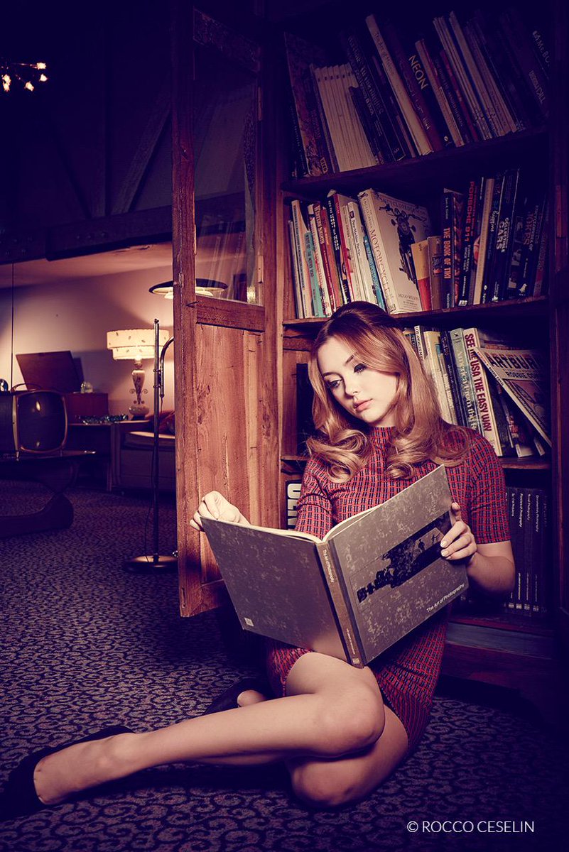 The 70's LA Revival Collection. Photography by the incredible @Roccostudio, hair by @Meownae. roccoceselin.com/NEW-PROJECTS/7…