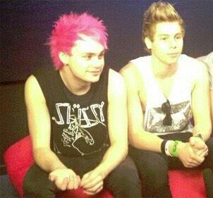 bestmukepics (@bestmukepics) on Twitter photo 