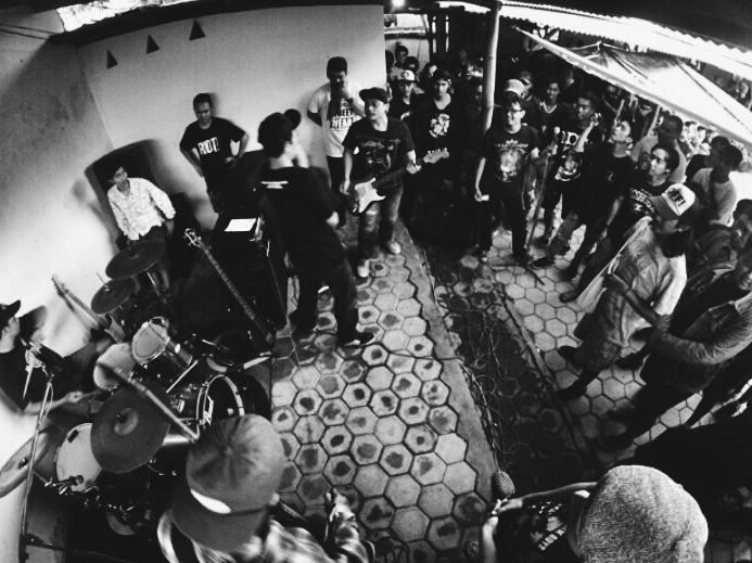 Yg ada dokumentasi share di mari ding cyin .