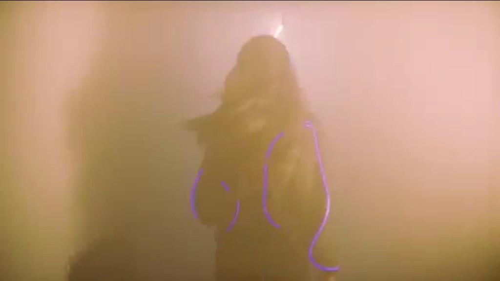 stardusttbox's tweet photo. @ArianaGrande AMAZING 💗😭😊 #OneLastTimeMusicVideoTonight 💗💗🙈👏👏💕😘 http://t.co/9IbyQ0ugaH