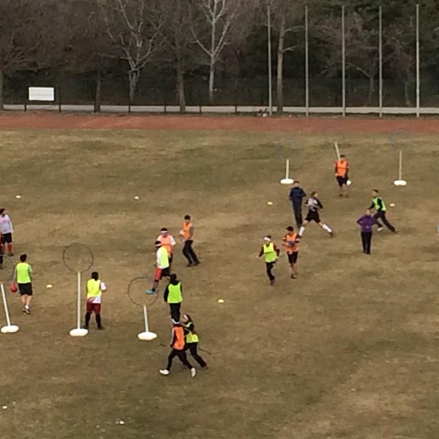 Devrim'deki antrenmanımızı izleyenler arasında <a href="/oktaydemirci/">Oktay Demirci</a> de vardı. Haftaya da bekleriz! instagram.com/p/zH6I6EBYn4