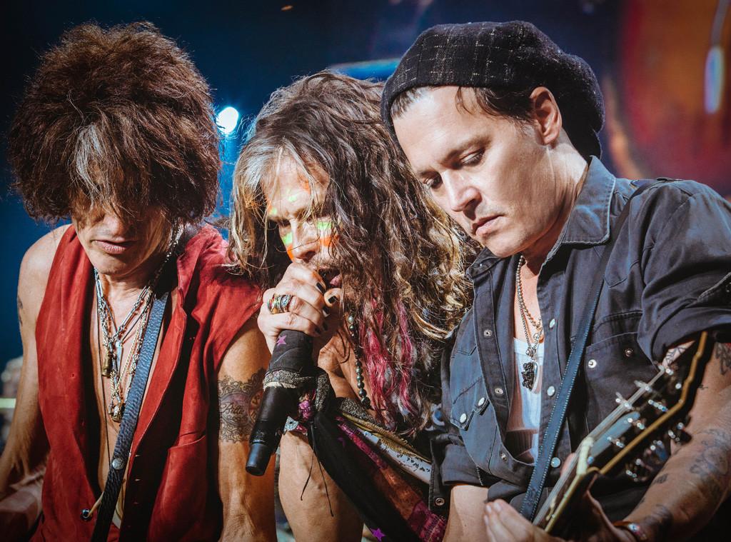 NinthGateFilm's tweet photo. Check out this awesome pic of #JohnnyDepp, Alice Cooper &amp; Joe Perry of The Hollywood Vampires! via @nepalesruben http://t.co/mYa5C2BvJH