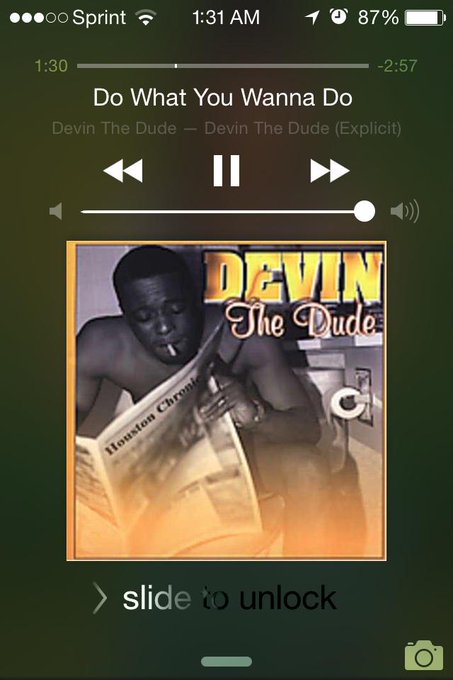 Perfect song came up when I spark'd them ⛽️ http://t.co/zpgJrYWOTH<a href="/tag/oomf"class="tags"><span>#oomf</span></a>