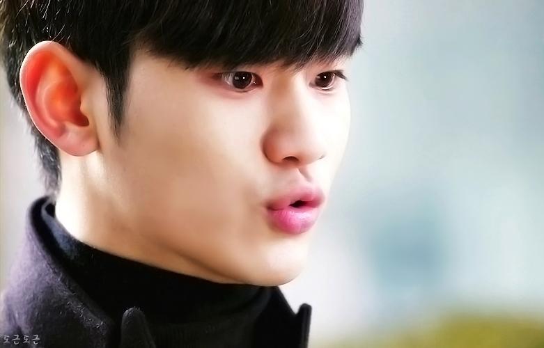 HAPPY BIRTHDAY KIM SOO HYUN <333  